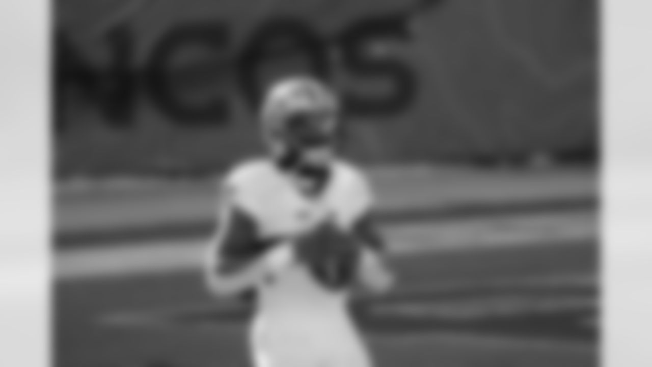 Pregame photos from the New Orleans Saints vs. Denver Broncos matchup in Week 12 of the 2020 NFL season.