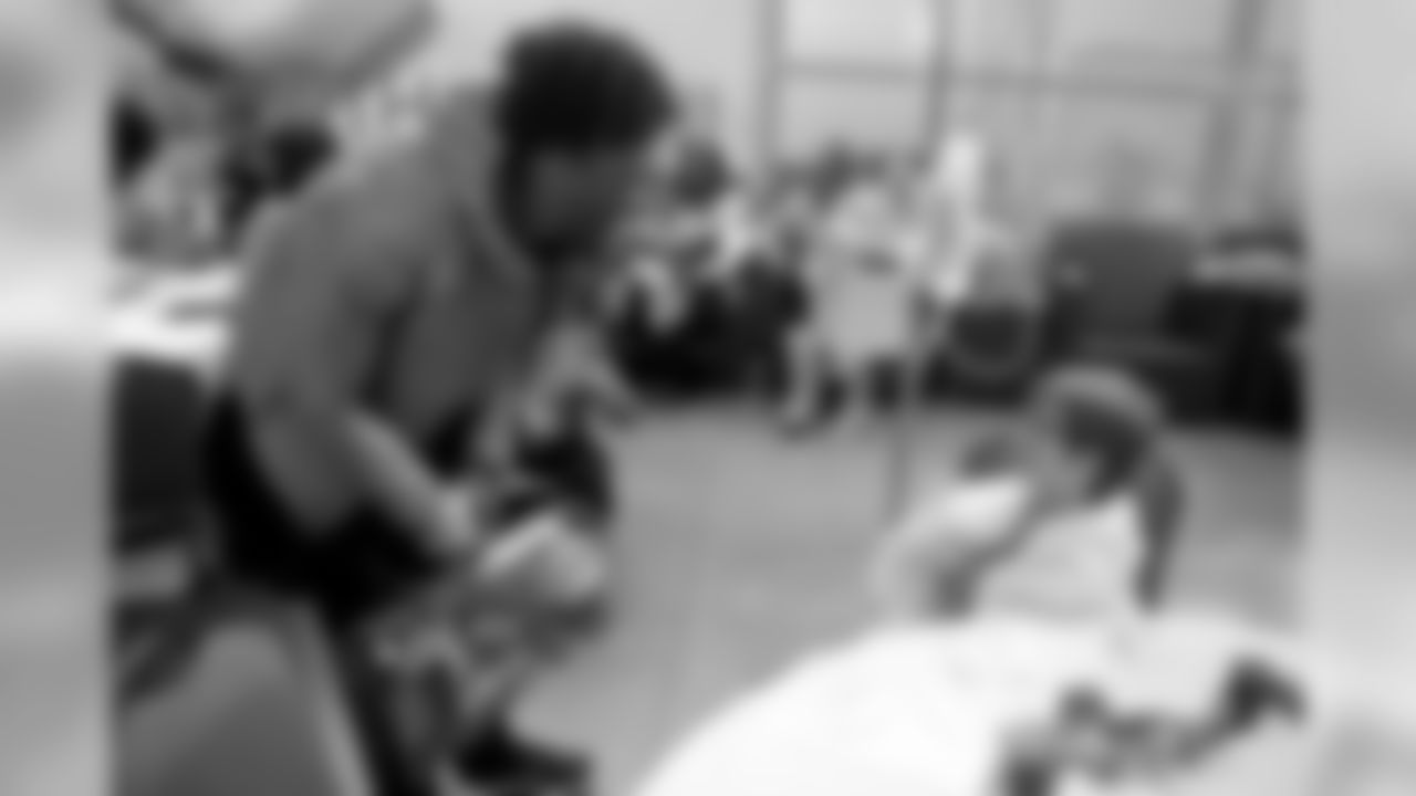 New Orleans Saints wideout Michael Thomas visited pediatric patients at Ochsner Hospital for Children on Monday, Dec.23, one day after setting the single-season receptions record. Harrah's of New Orleans provided the gifts.