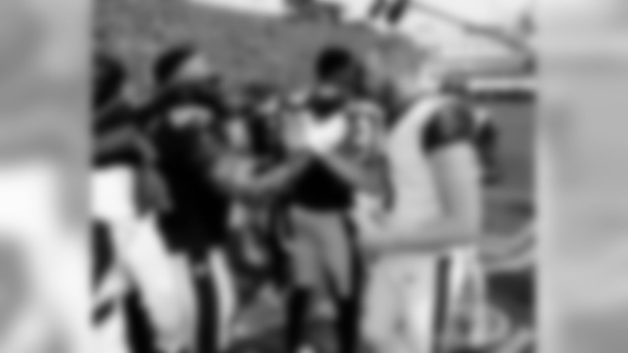 RAMS 27 - SAINTS 9 (L) 1-0
2019 New Orleans Saints
All Images Copyright Michael C. Hebert