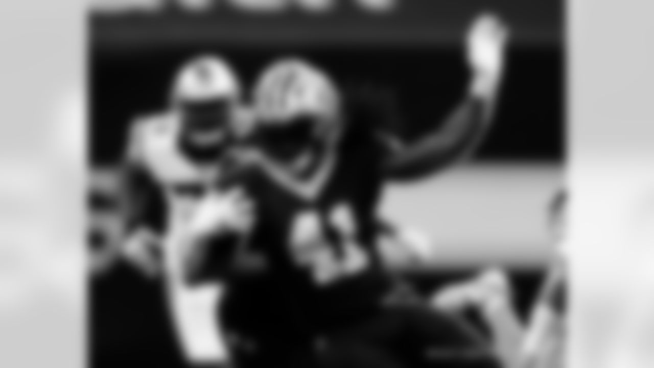 See the best moments from the Saints offense in the Week 7 match up against the Carolina Panthers at the Mercedes-Benz Superdome.