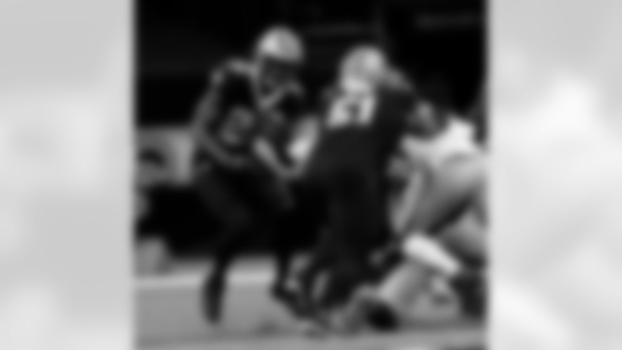 Game action photos from the New Orleans Saints vs. San Francisco 49ers matchup in Week 10 of the 2020 NFL season.