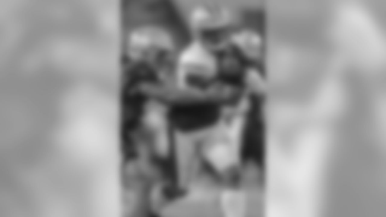 Gallery-training-camp-Tulane-2560x14401465