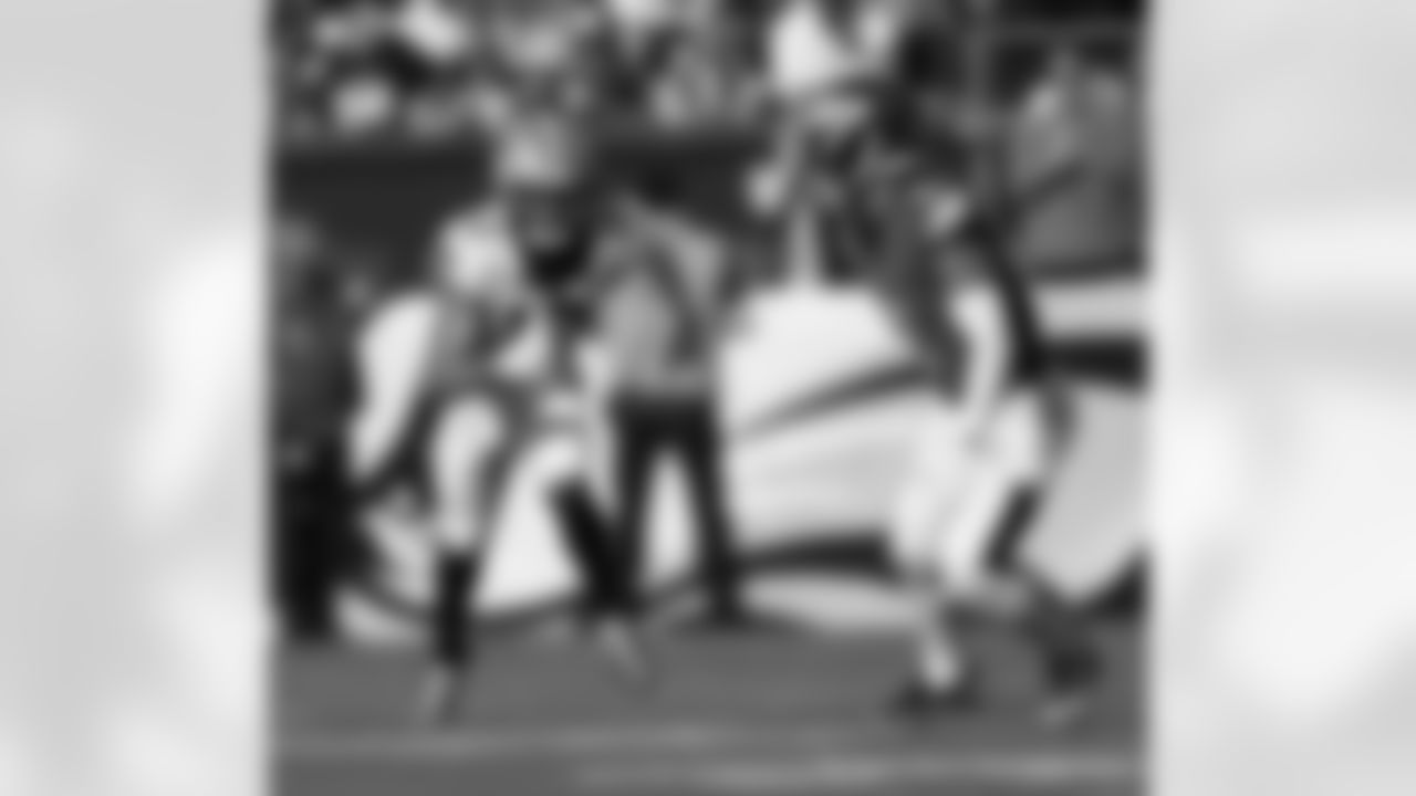 Check out the game action from the New Orleans Saints win against the Philadelphia Eagles in Week 17 of the 2022 NFL season.