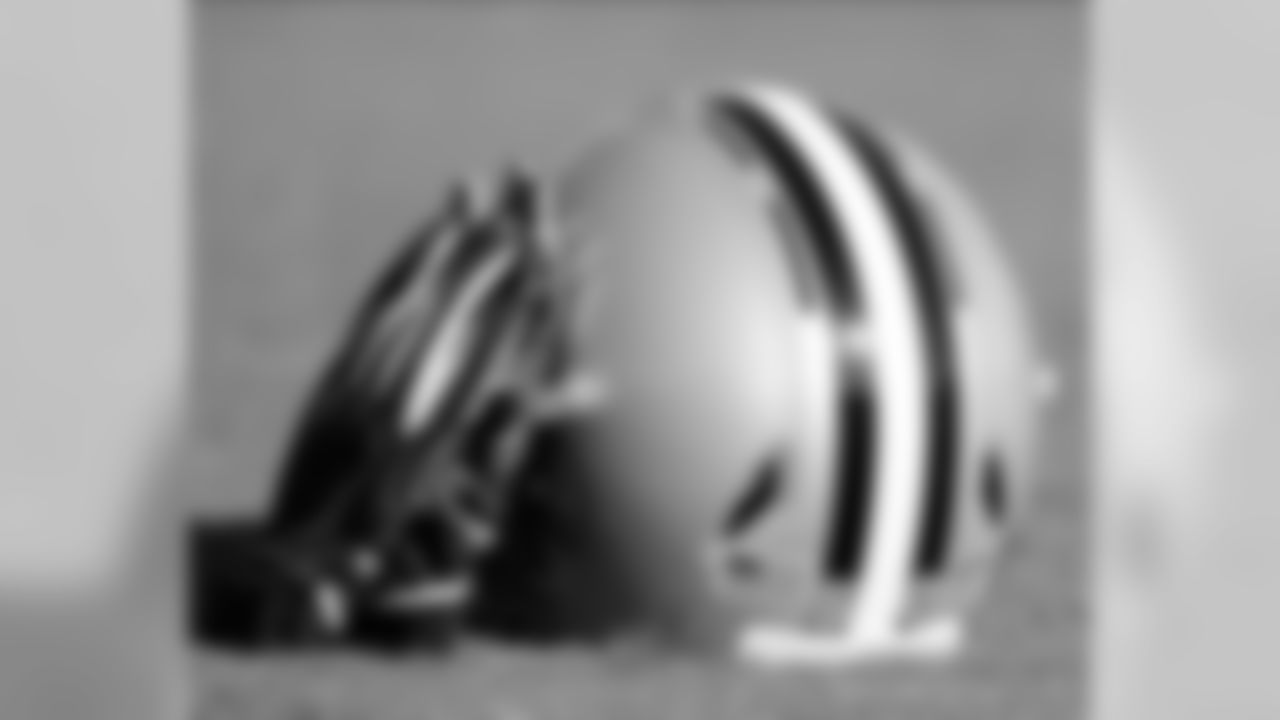 Head inside Saints Training Camp practice as our players, coaches and staff take the field to prepare for the 2020 NFL season.