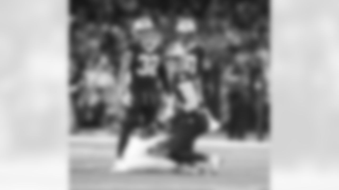 New Orleans Saints linebacker Pete Werner in action during their 2022 Week 5 game against the Seattle Seahawks.