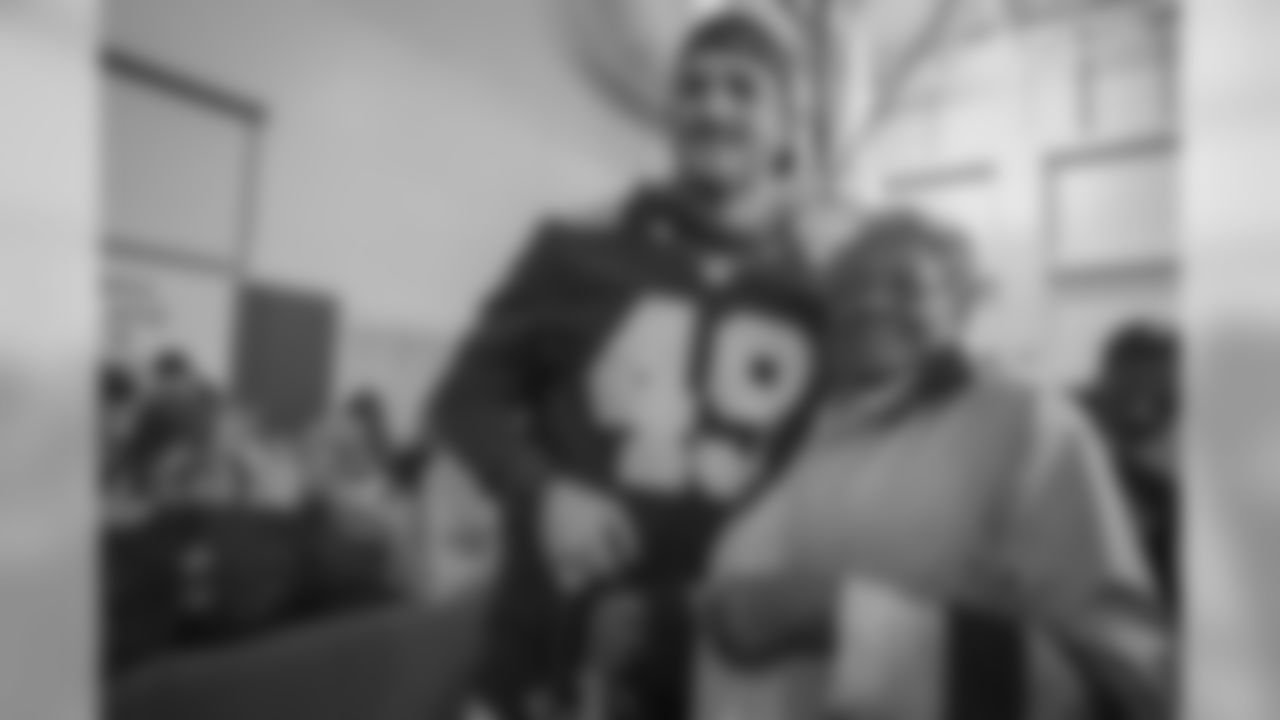 2560-1440-Gallery-saints-YMCA_Turkey-0131