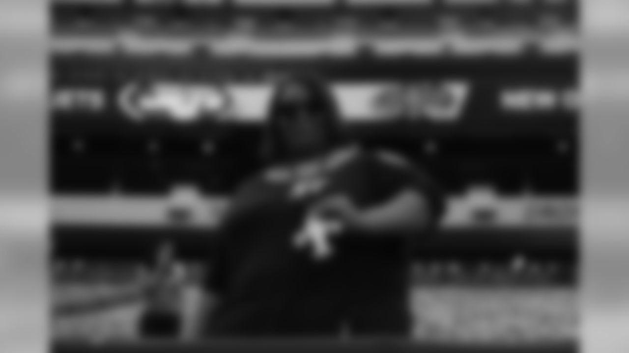 Gallery-Saints-Jets-Fans-Pre-Wk3-082419_10