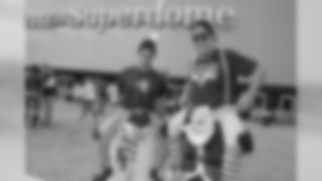 Gallery-Champions-2560-1440-003_1