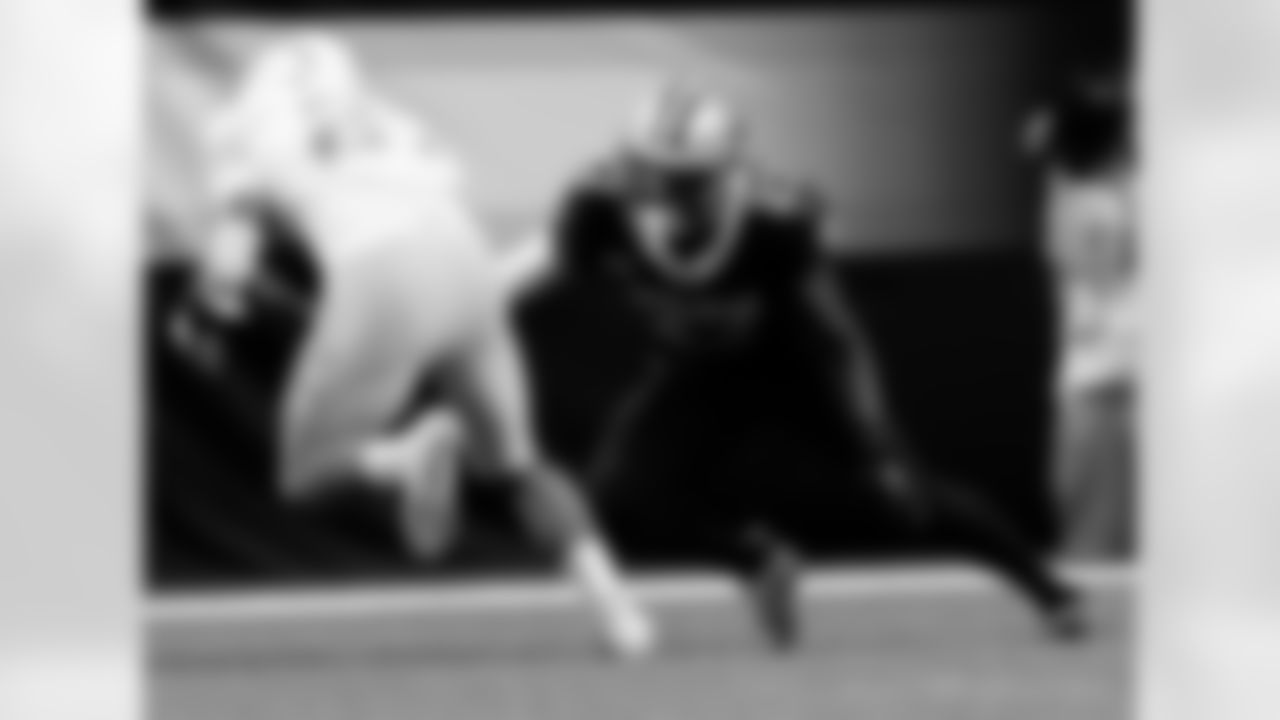 Game action photos from the New Orleans Saints vs. Los Angeles Chargers matchup in Week 5 of the 2020 NFL season.