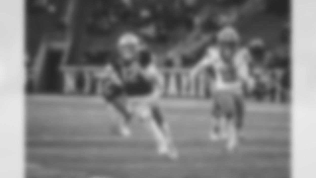 Ian-Book-2021-NFL-Draft-Meet-the-team-26