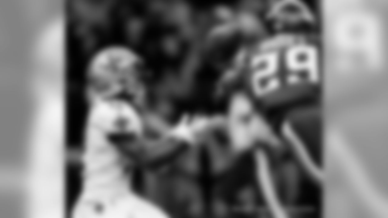 The New Orleans Saints and Minnesota Vikings battle it out in the Wild Card matchup at the Mercedes-Benz Superdome.