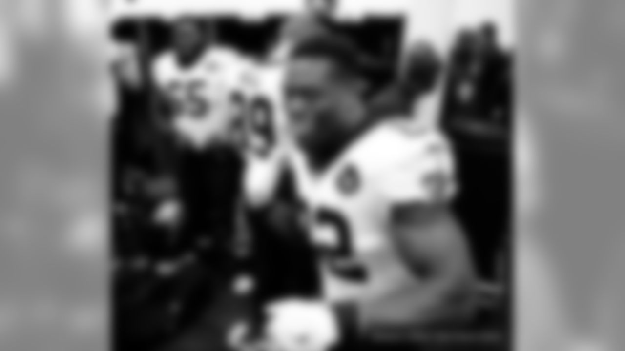 Gallery-Reg-Wk7-Saints-Ravens-Locker-Room-102118-026