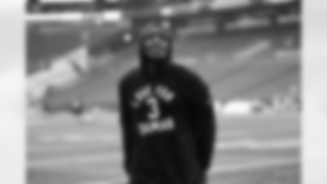 20230108_LARvsSEA_MAR_RM2_5068