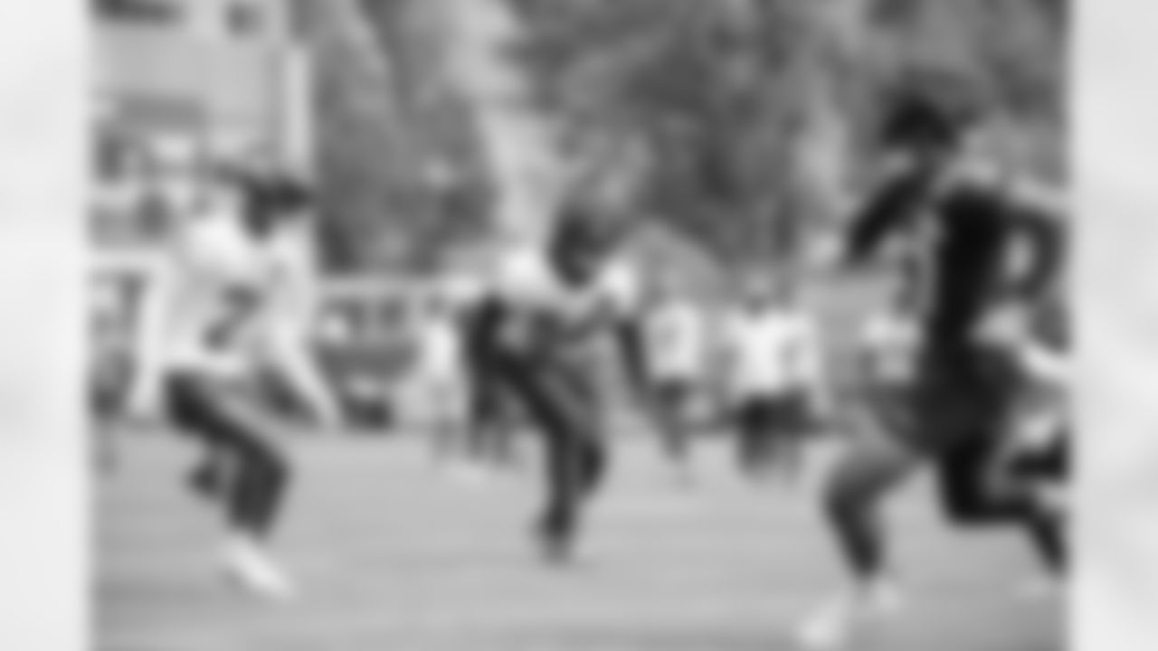Seahawks linebacker Bobby Wagner (54) and cornerback Devon Witherspoon (21) participated at practice on August 6, 2023 at the Virginia Mason Athletic Center in Renton, Wash.