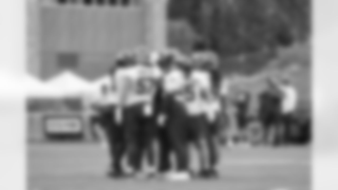 Training-Camp-Practice-20210817_13-57-54_8887