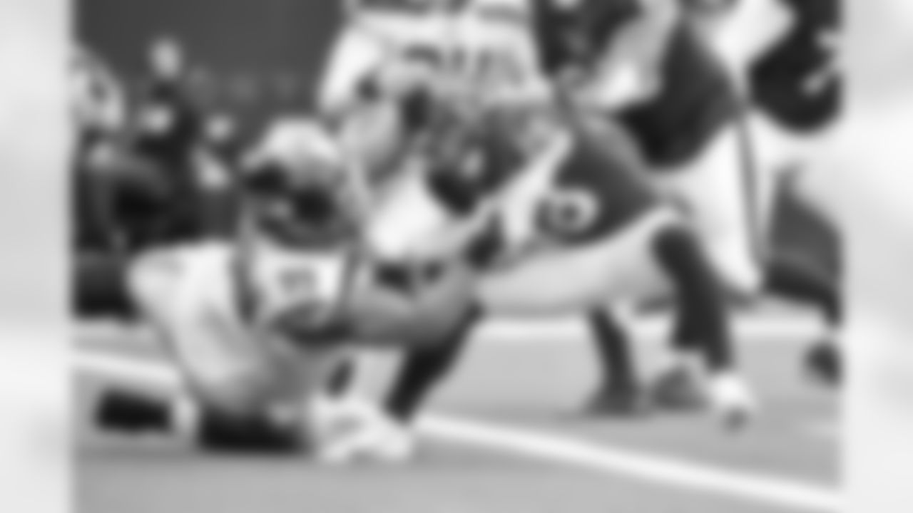 Some of the best photos of Seahawks defensive tackle Al Woods from the 2021 season.