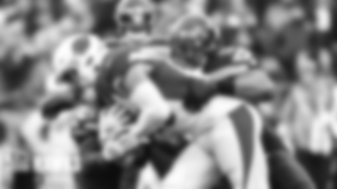 Seahawks linebacker and captain Bobby Wagner makes a tackle in the third quarter.