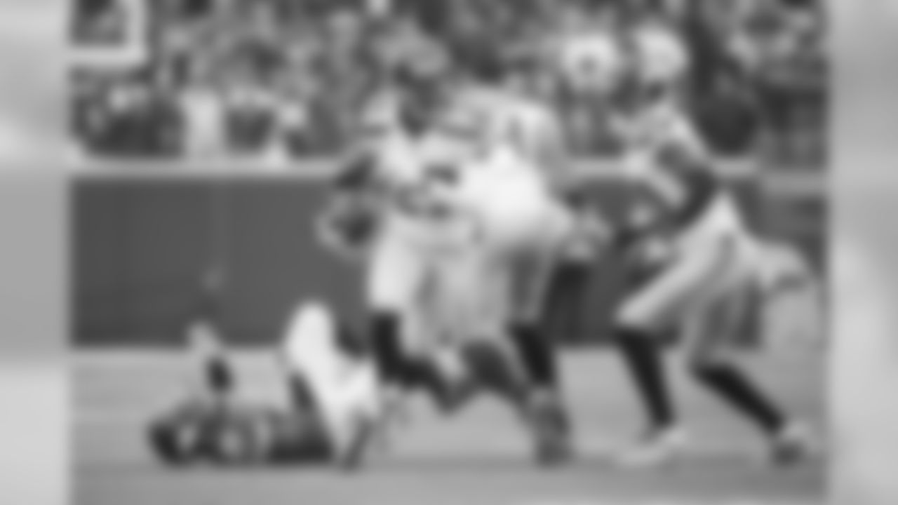 Offensive Lineman Mark Glowinski (West Virginia)