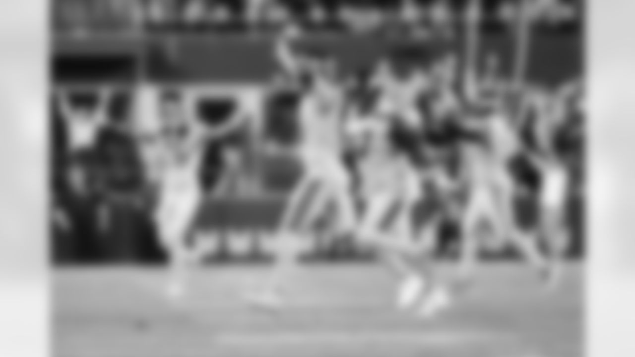 20220912_DENvsSEA_MAR_RM3_5292