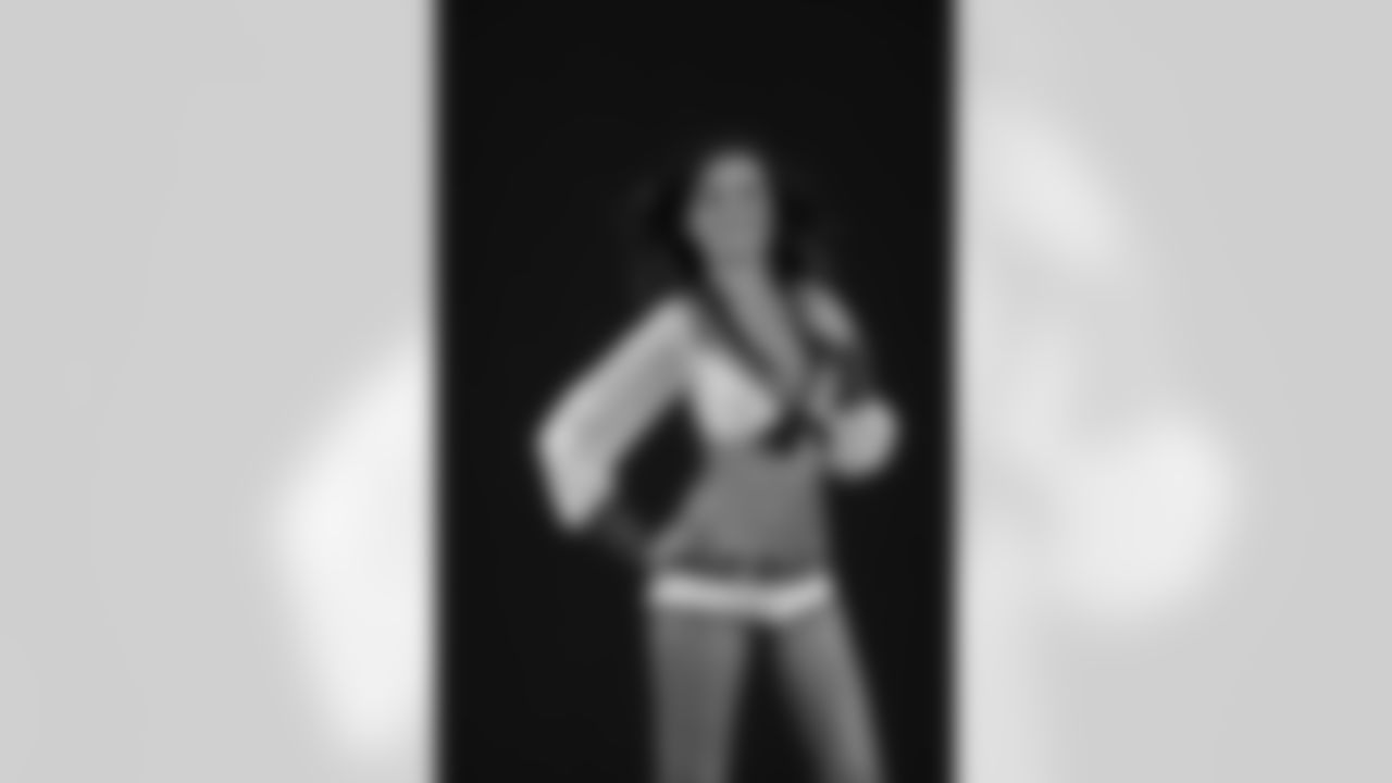 temp20130522_SEAGALS_GLAMOUR_3497.jpg