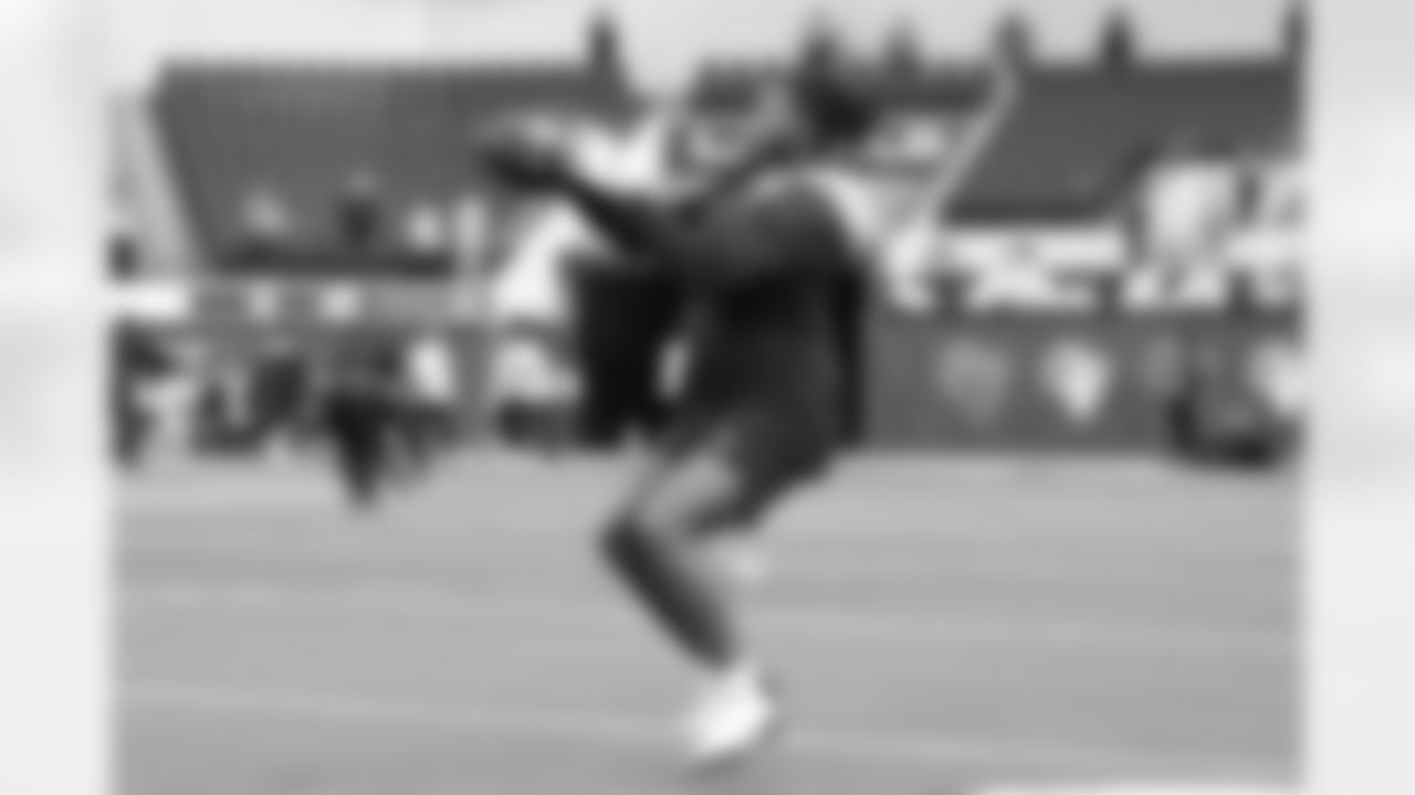 Some of the best photos of Seahawks wide receiver Dee Eskridge taken during the 2021 season.