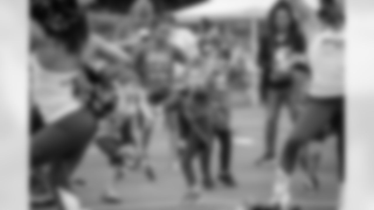 Seahawks-12-Tour-20220617_14-45-03_2038