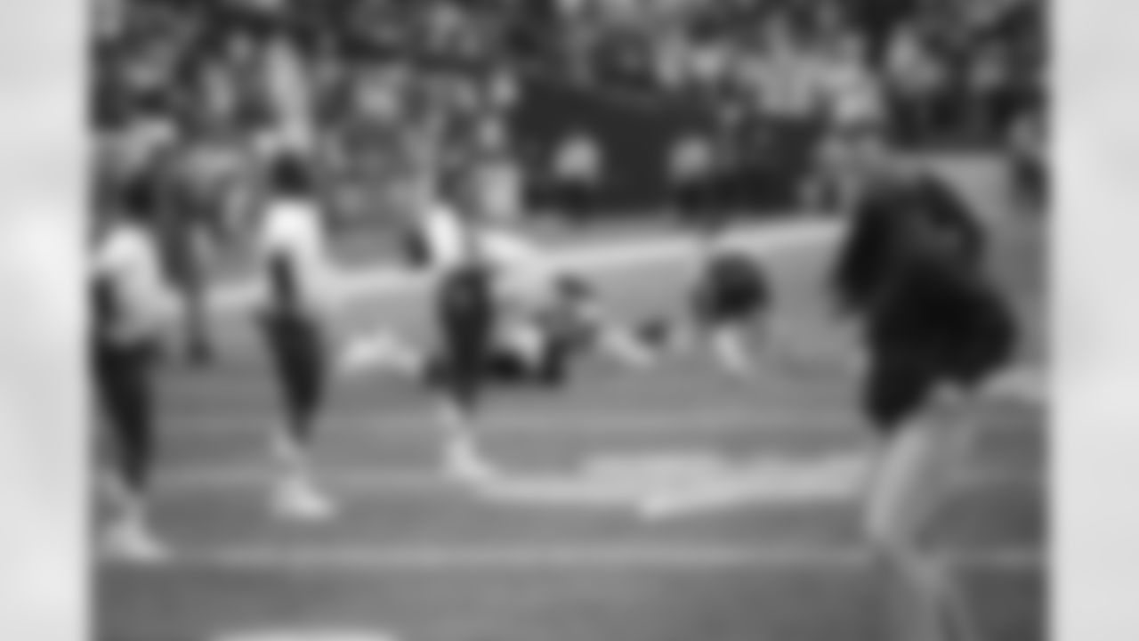 Seahawks-Wiener-Dog-Race-20230108_14-53-17_1553