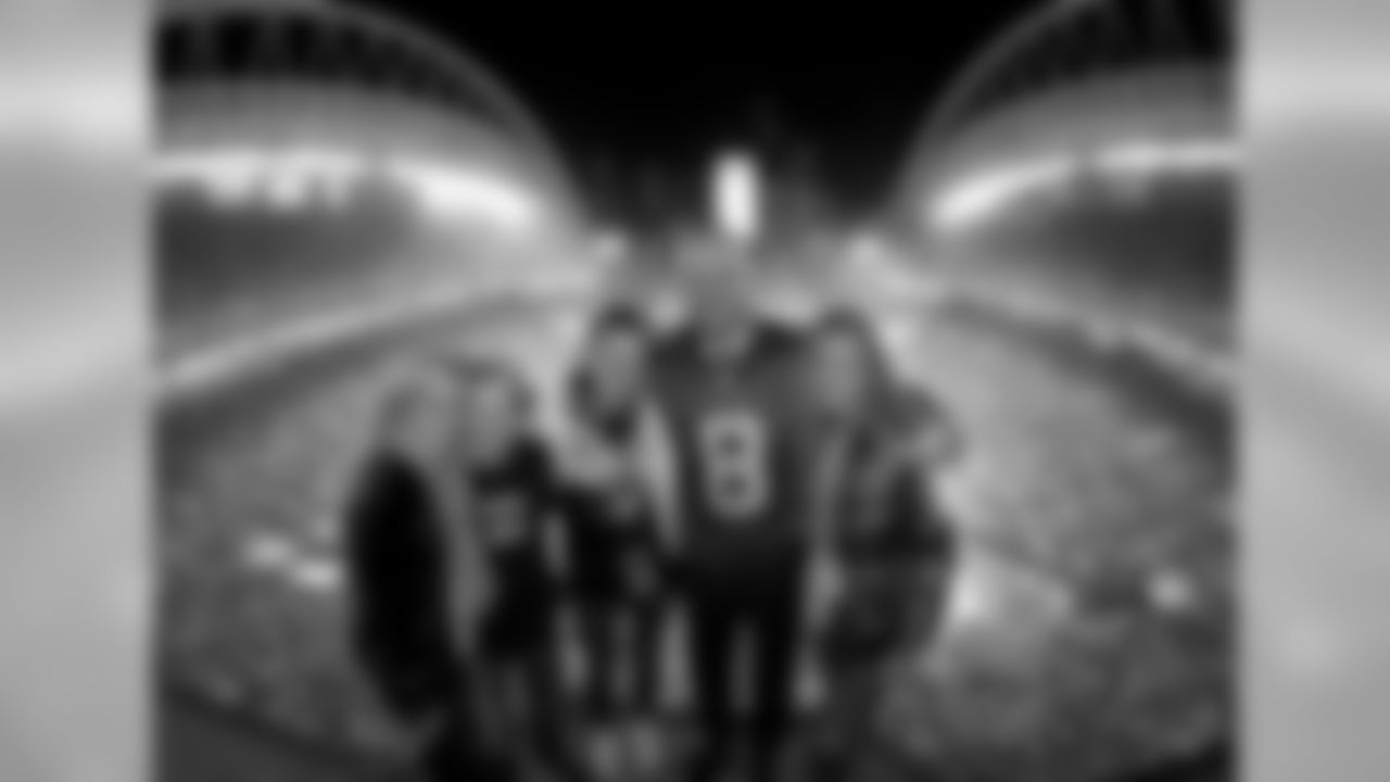lm_LLM30235