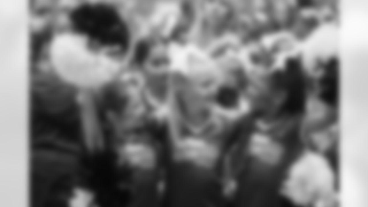 20220818_CHIvsSEA_SEA_DANCERS_SP-8766