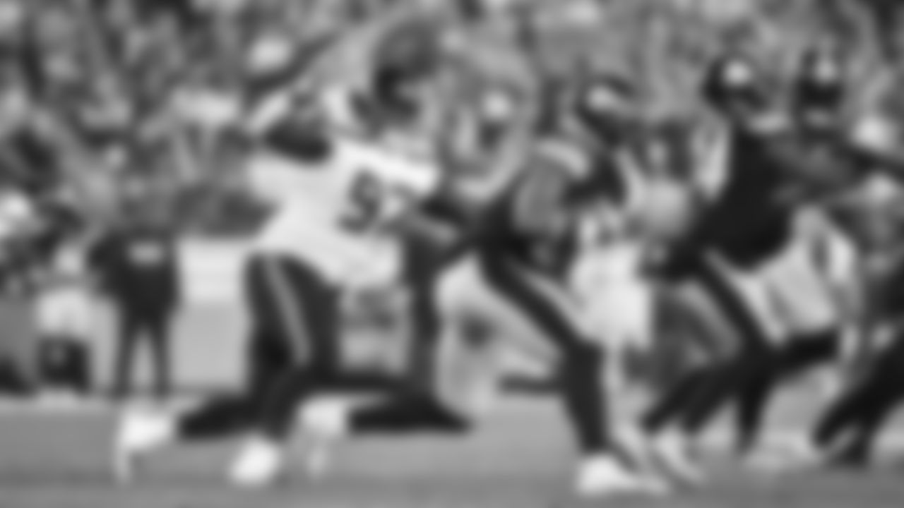 Some of the best photos of Seahawks defensive tackle Poona Ford taken during the 2021 season.