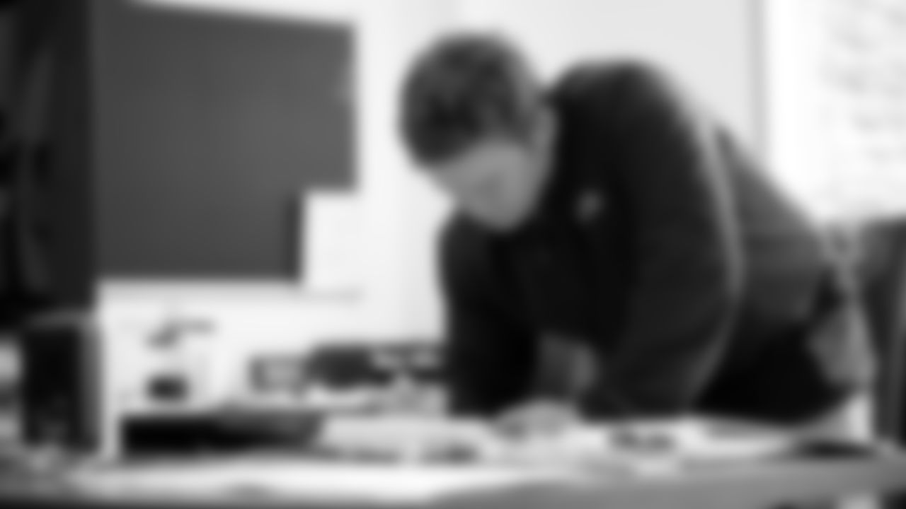 Schneider-ThroughTheYears-20100203_14-12-23_RM2_3507