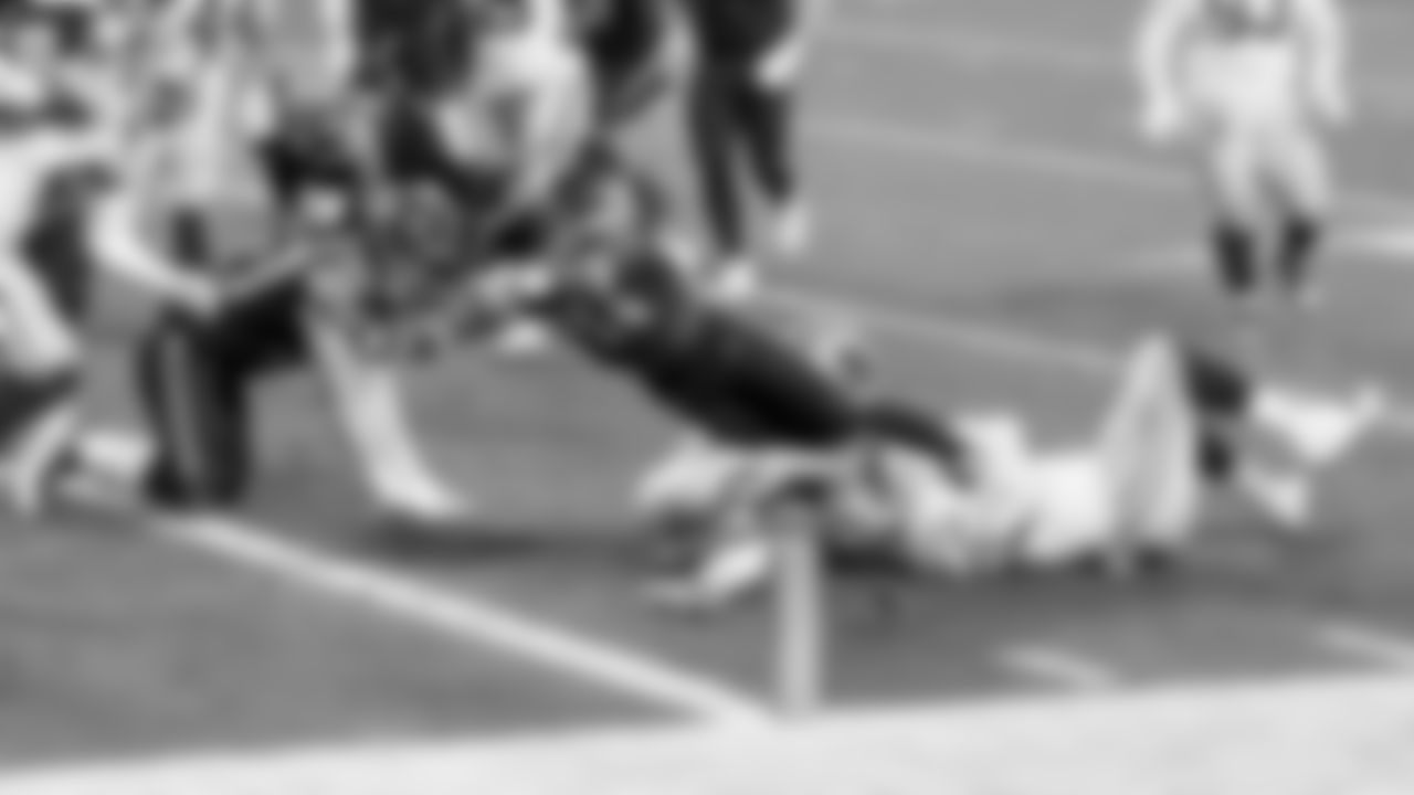 Alex Collins rejoined the Seahawks in 2020 after playing two seasons with the Baltimore Ravens. Collins played in three games and scored two touchdowns.