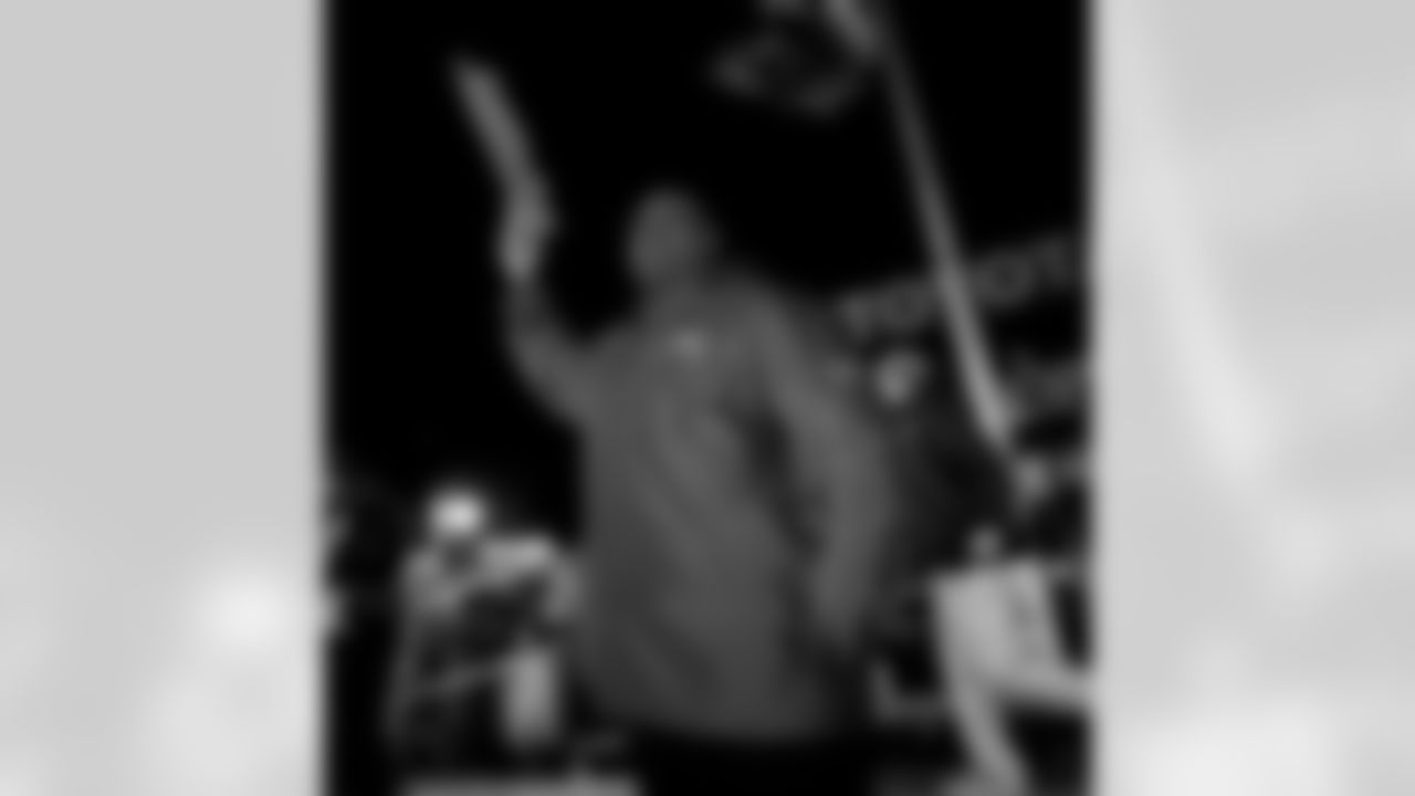 Cortez Kennedy (Seahawks Legend)