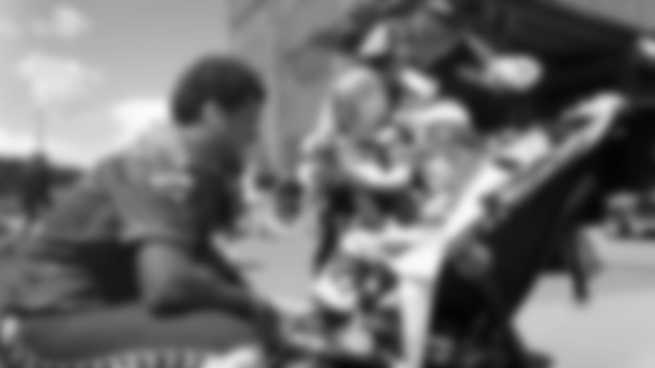 2020-RussellWilson-WPMOY-20160616_13-22-21__RM75450