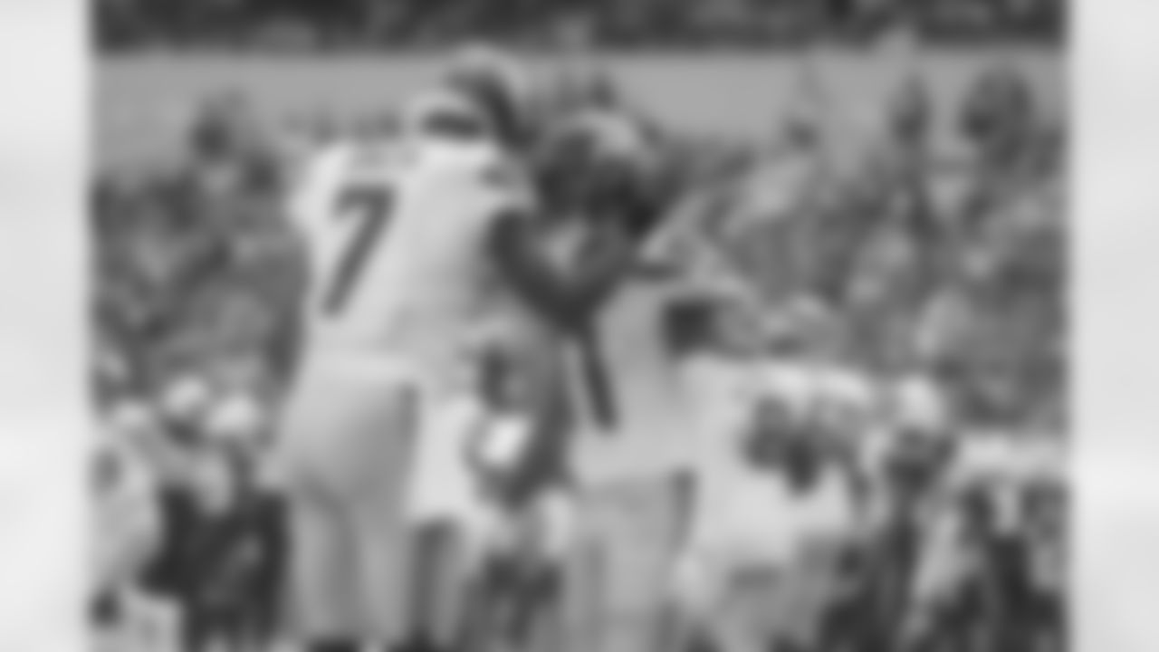 The best photos of Seahawks wide receiver Marquise Goodwin from the 2022 season.