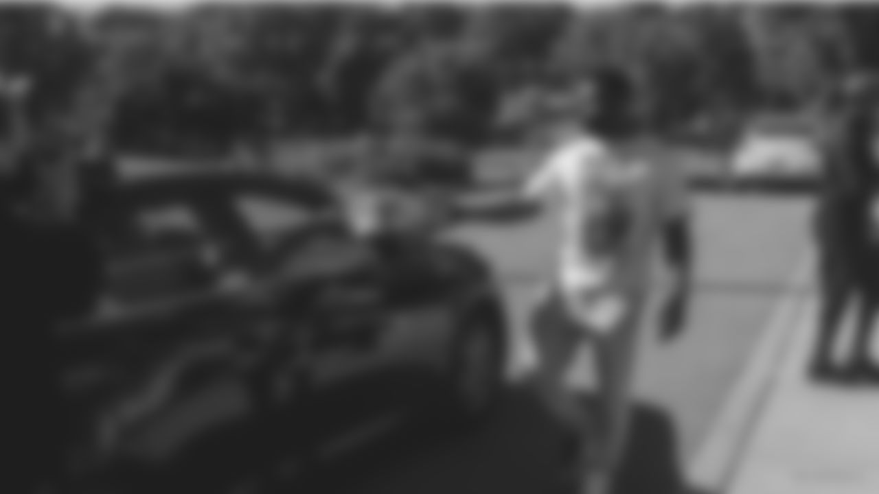 20210515_Ugo-Amadi-Shoe-Drive_5944