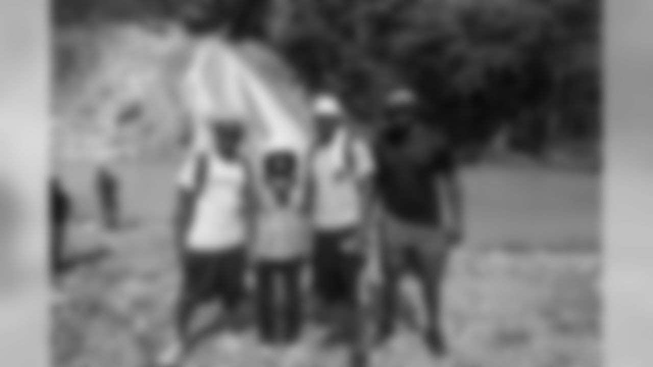 avril_haiti_20160415_1868.jpg