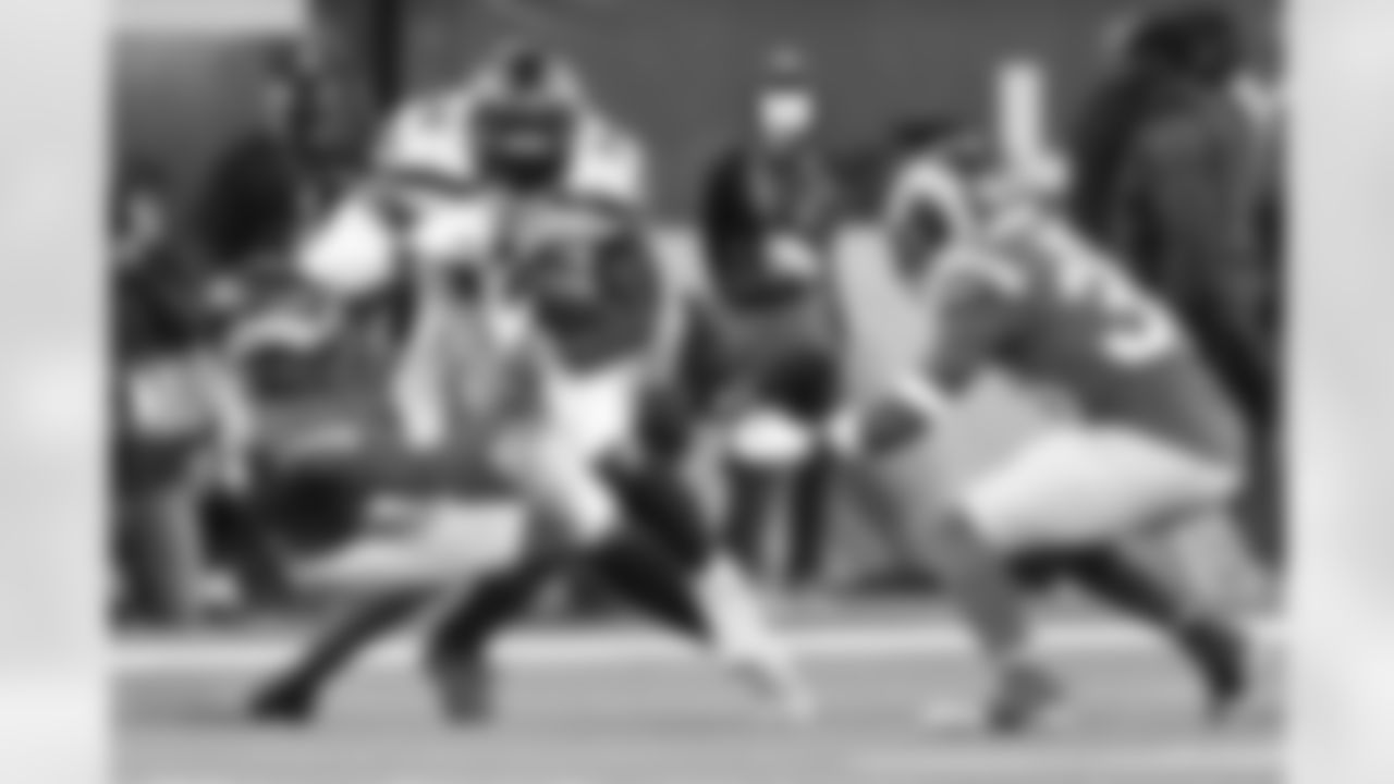 20211221_SEAvsLAR_MAR_RM3_2010