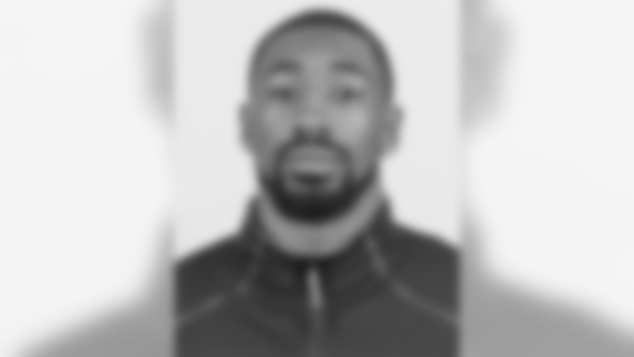 Colorado State defensive back DeAndre Elliott poses for a headshot during the 2016 NFL Scouting Combine at Lucas Oil Stadium on Saturday, Feb. 27, 2016 in Indianapolis. (Ben Liebenberg via AP)