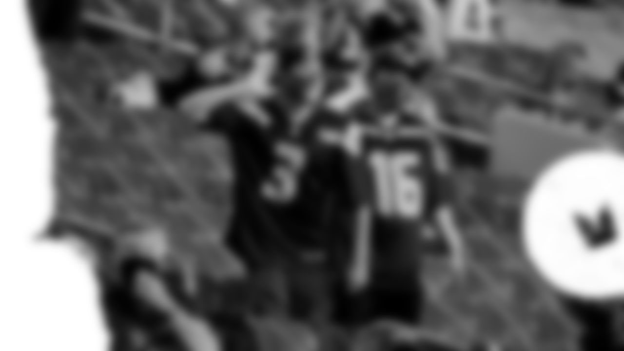 Week-7-Action-20201025_20-13-51_Week-7-Action-20201025_20-13-51_2020-10-25_Week-7-ActionSeahawks.rf.102520.012