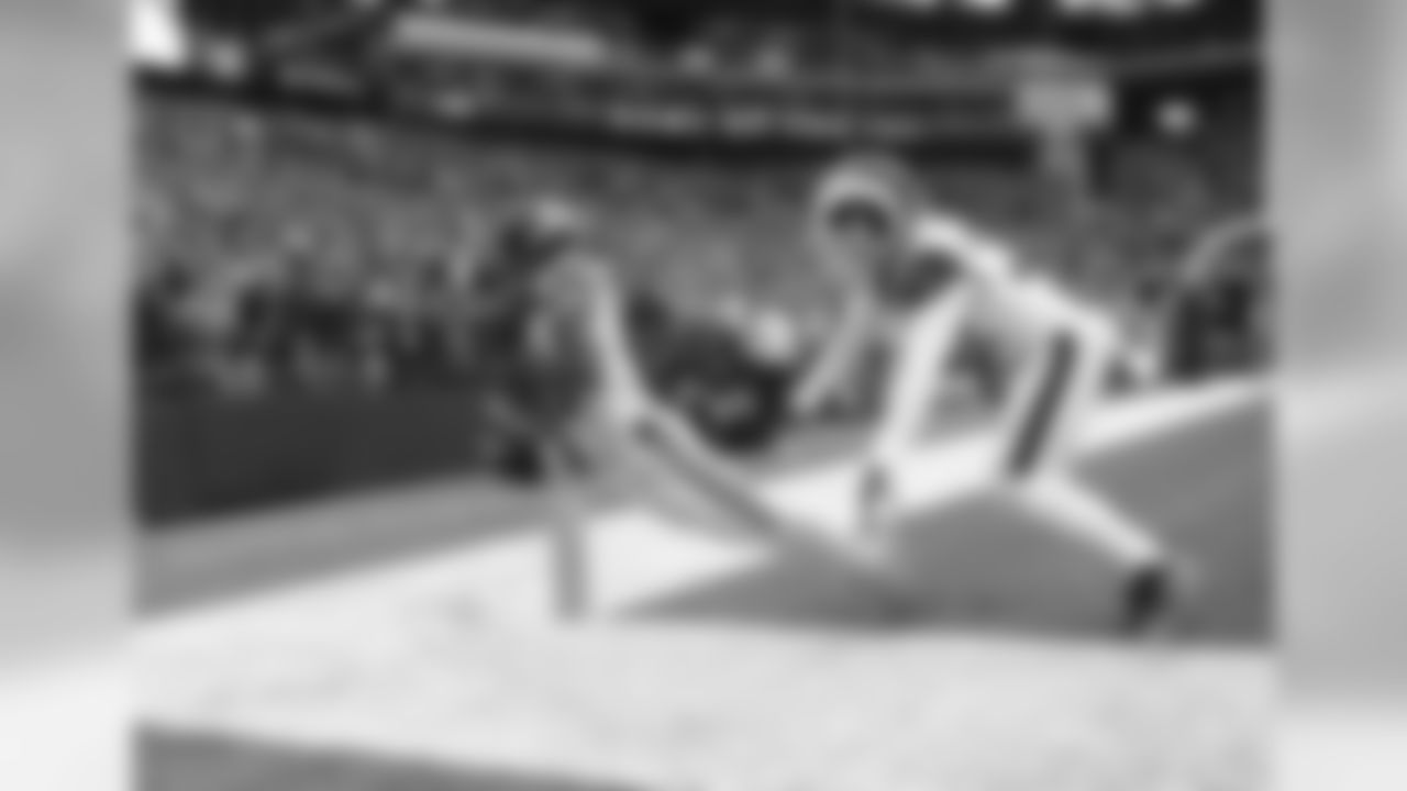 Seahawks wide receiver Tyler Lockett makes an improbable touchdown catch in the back corner of the end zone during a game against the Los Angeles Rams on October 3, 2019.