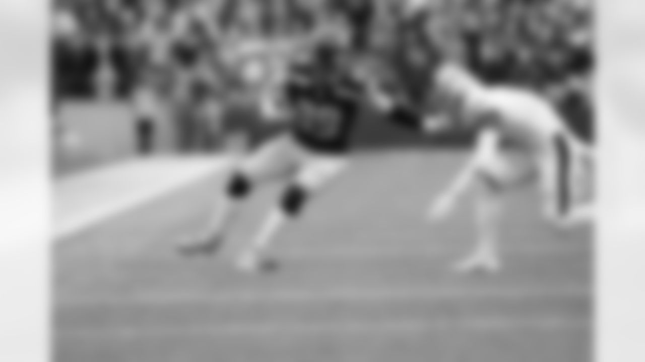 Some of the best photos of Seahawks tight end Will Dissly taken during the 2021 season.