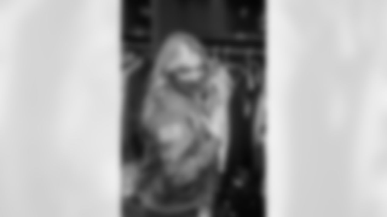 20221030_Seahawks_Dancers_POTTER-0301