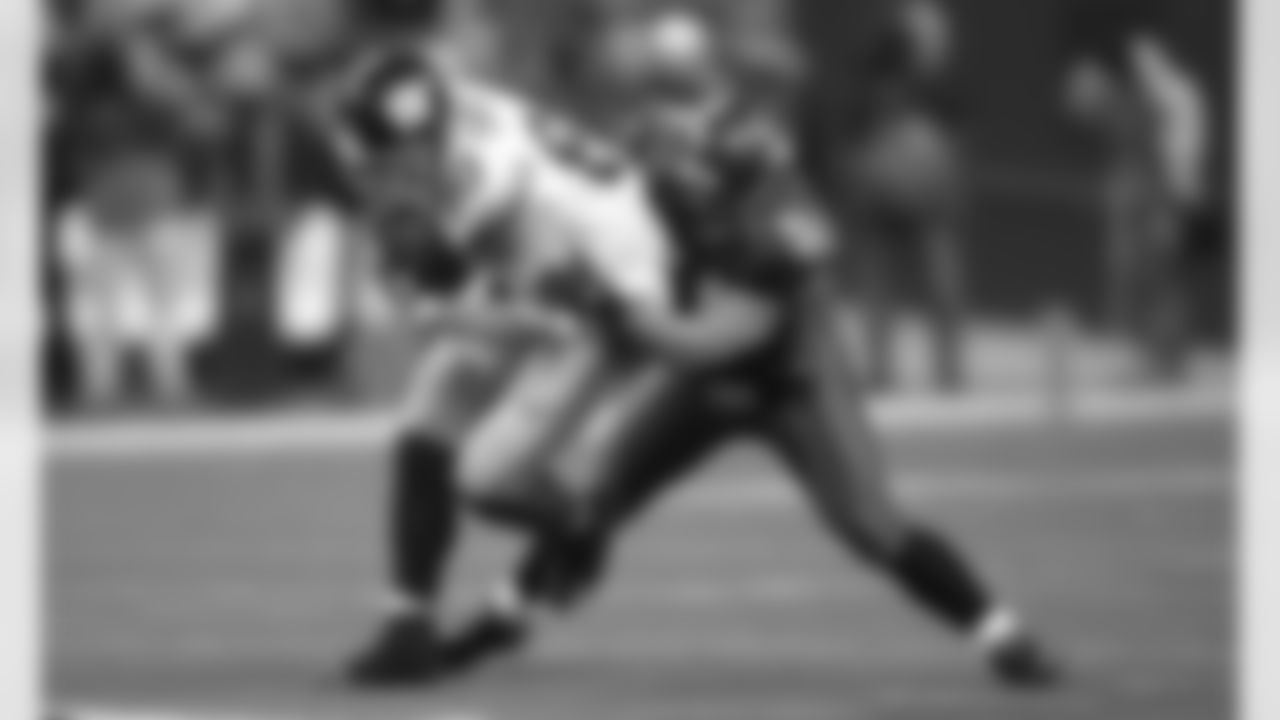 2005 GIANTS Tatupu, Lofa OA1R6126