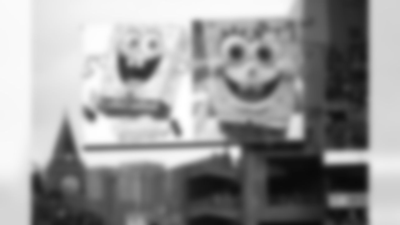 Seahawks-Nickelodeon-20230101_13-25-42_9763