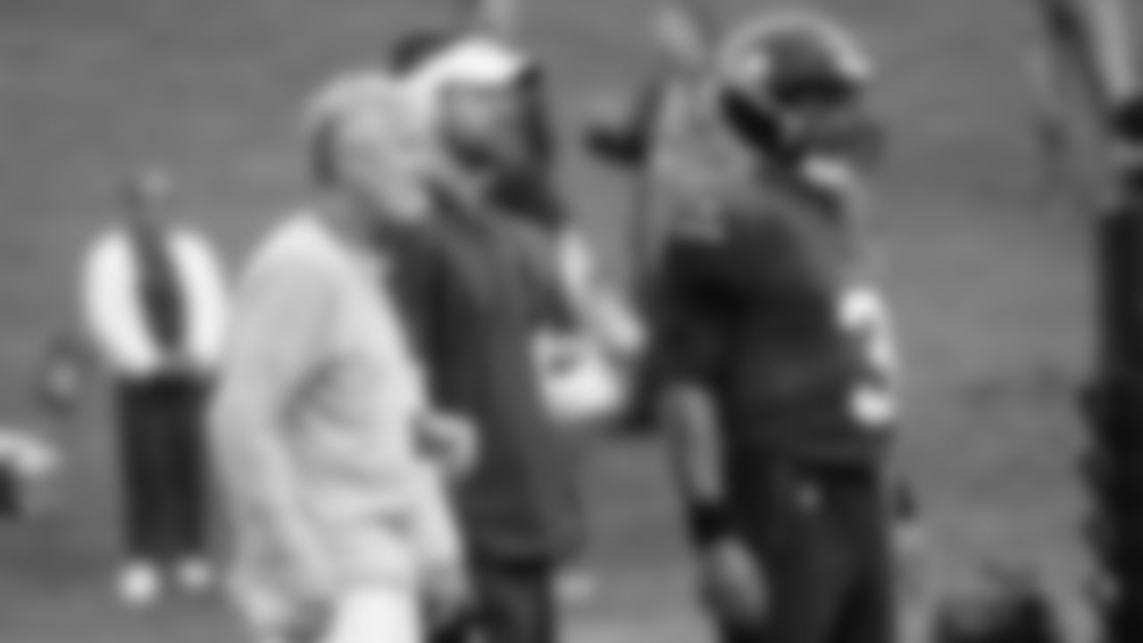 Head Coach Pete Carroll, Offensive Coordinator Brian Schottenheimer and QB Russell Wilson