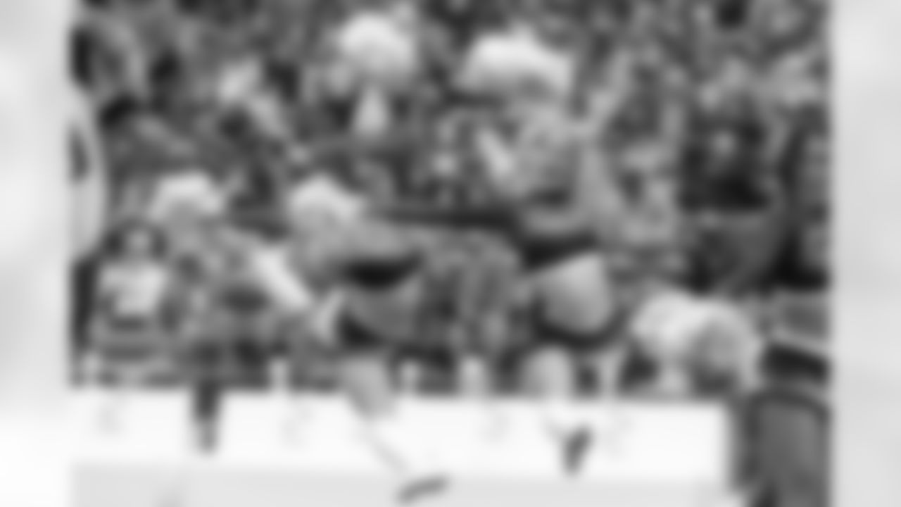 The Seahawks Dancers hit the field for the Seahawks' Week 3 game against the Carolina Panthers on Sunday, September 24, 2023.