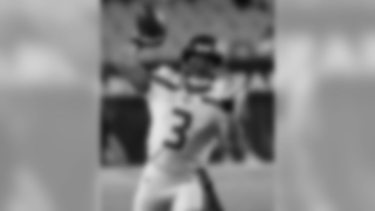 Seattle Seahawks quarterback Russell Wilson (3) warms up prior to an NFL football game against the Arizona Cardinals, Thursday, Nov. 9, 2017, in Glendale, Ariz. (AP Photo/Rick Scuteri)