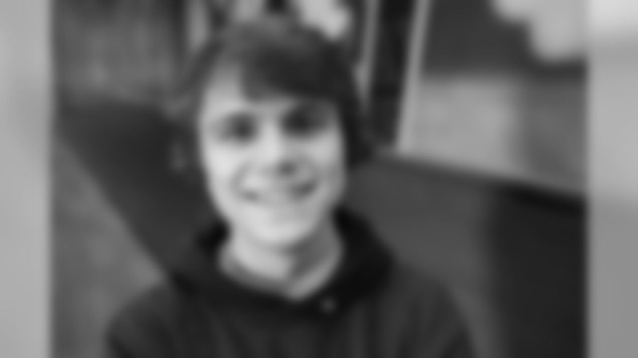 Jensen Ford (17)
"My dad and both my older brothers dropped out of high school so I haven't had anyone help me get through this part of my life, I've been using music to keep me from doing anything that I might regret in the future."