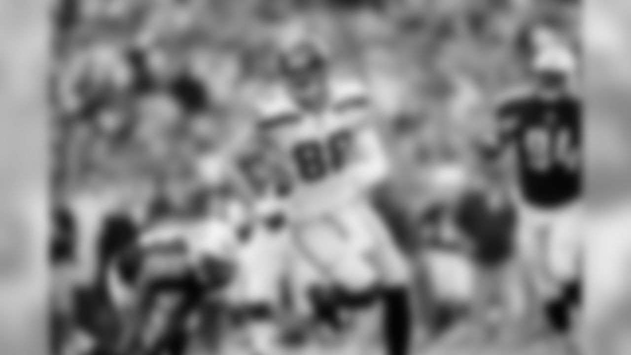 88 - TE Jimmy Graham